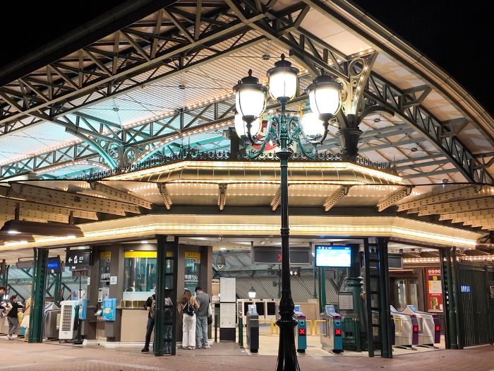香港ディズニーランド駅